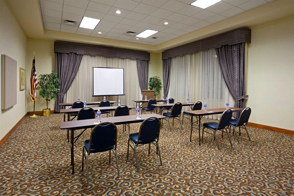 Best Western Plus Wilkes Barre-Scranton Airport Hotel Pittston Bagian luar foto