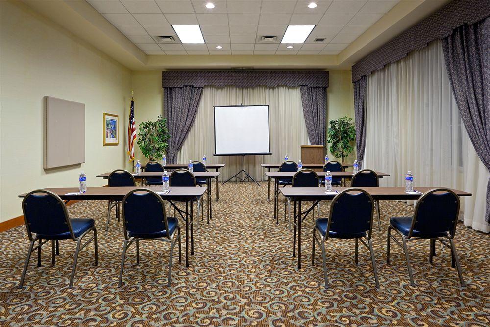 Best Western Plus Wilkes Barre-Scranton Airport Hotel Pittston Bagian luar foto