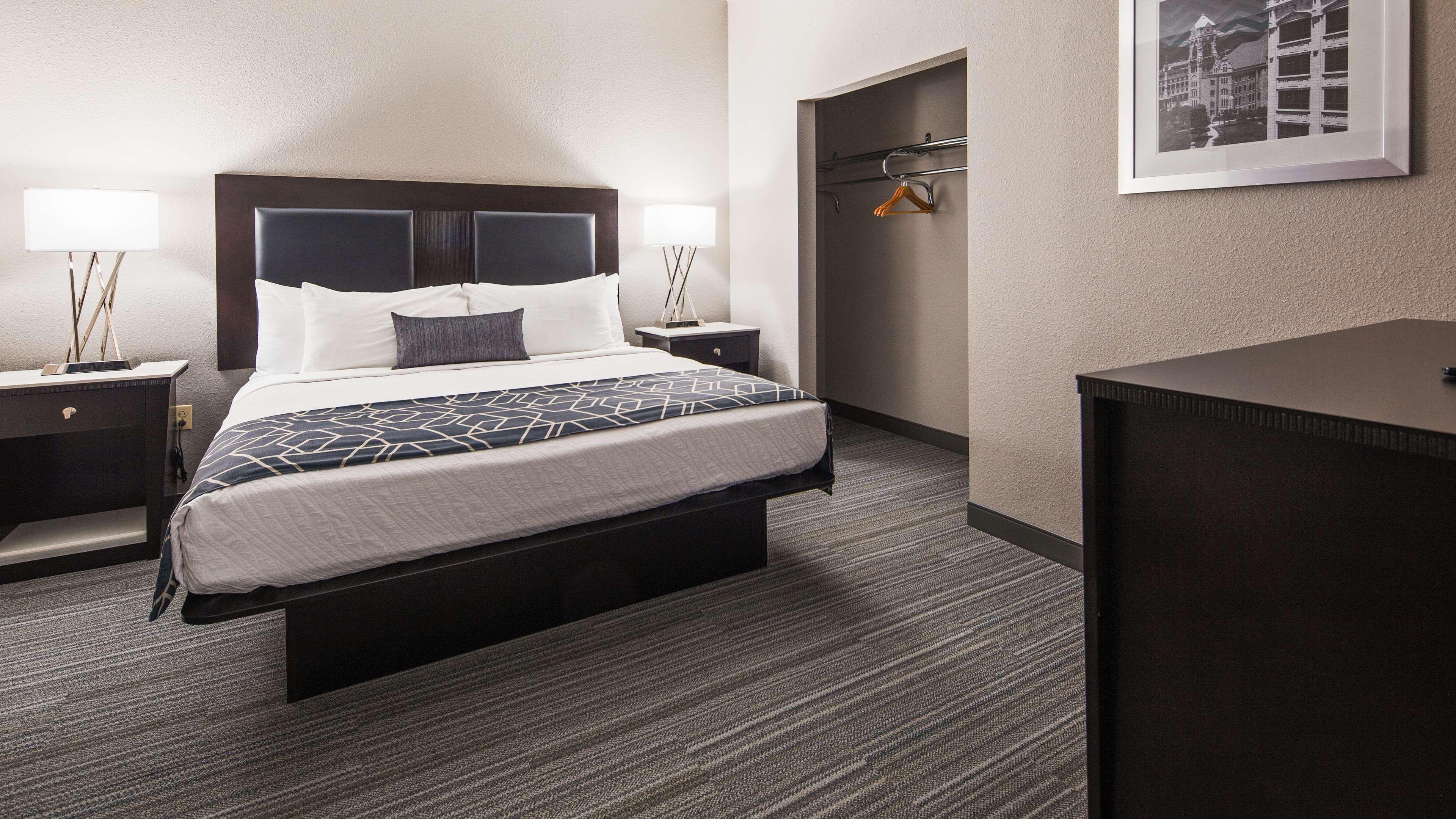 Best Western Plus Wilkes Barre-Scranton Airport Hotel Pittston Bagian luar foto